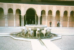 Spain_Al_Hambra_lions-courtyard.gif